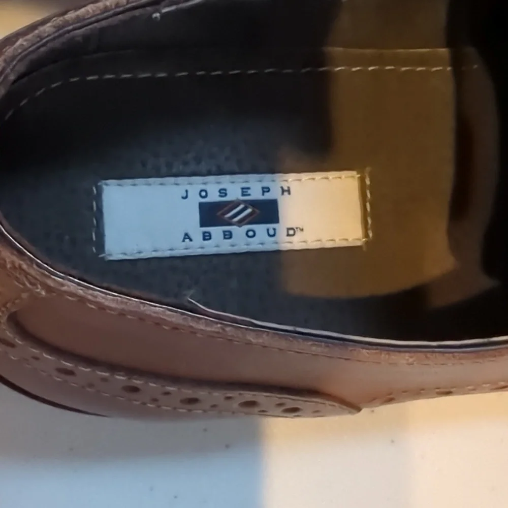 Joseph Abboud, Cognac /saddle color tie Oxford leather shoes. Sz 11
